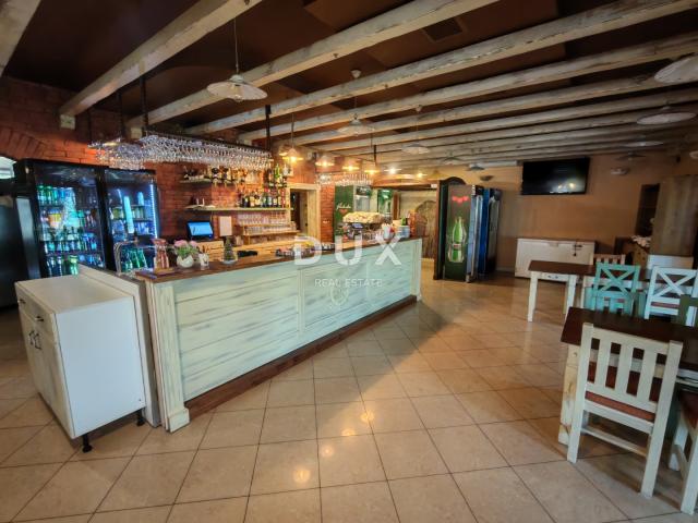 ZADAR, ZATON - Well-known, established restaurant in a busy location with a huge parking lot!