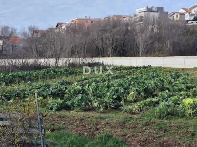 ZADAR, SINJORETOVO - Građevinsko zemljište s idejnim rješenjem