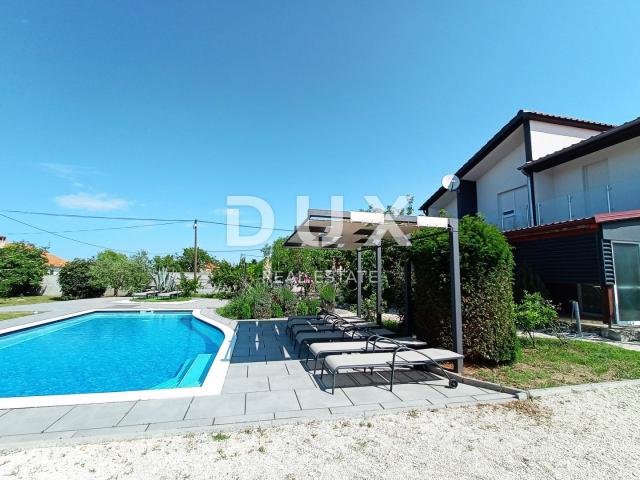 ZADAR, DEBELJAK - Prekrasna vila s bazenom 
