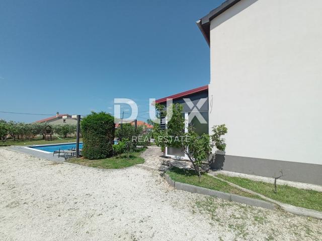 ZADAR, DEBELJAK - Prekrasna vila s bazenom 