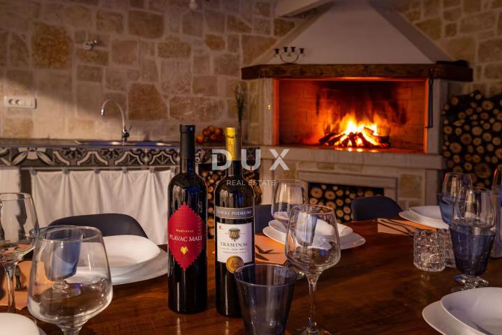 ZADAR, MURVICA GORNJA - Kamena vila s bazenom! Biznis investicija!
