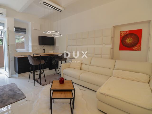 OPATIJA, CENTAR - studio apartman u povijesnoj vili drugi red do mora, UREĐEN!