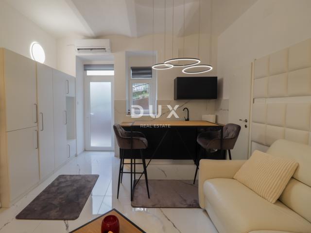 OPATIJA, CENTAR - studio apartman u povijesnoj vili drugi red do mora, UREĐEN!