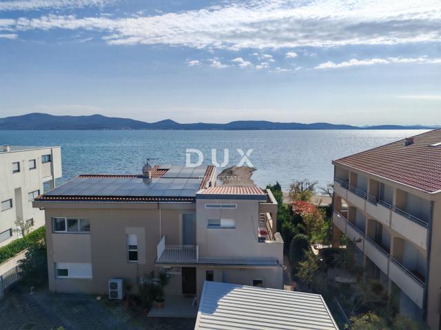 ZADAR, SUKOŠAN - Luksuzno namješten penthouse 50 m od plaže!