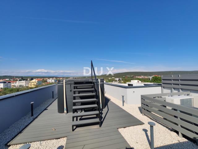 ZADAR, SUKOŠAN - Luksuzno namješten penthouse 50 m od plaže!