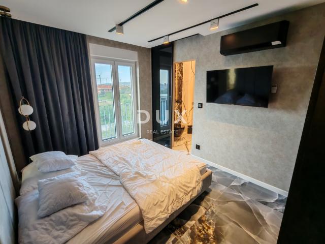 ZADAR, SUKOŠAN - Luksuzno namješten penthouse 50 m od plaže!