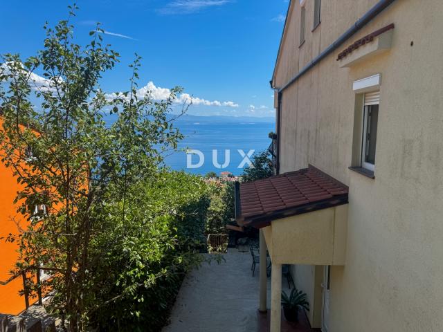 OPATIJA, LOVRAN - samostojeća kuća s garažom i panoramskim pogledom na more, PRILIKA