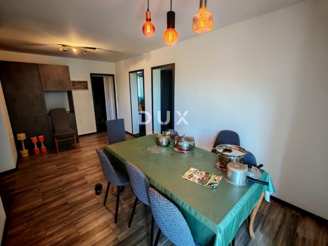 ZADAR, MASLENICA - Kuća s 4 apartmana, 10 spavaćih soba s pogledom na more!