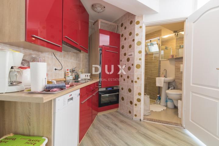 DALMACIJA, VODICE - Apartmanska kuća 