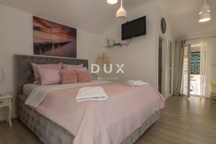 DALMACIJA, VODICE - Apartmanska kuća 