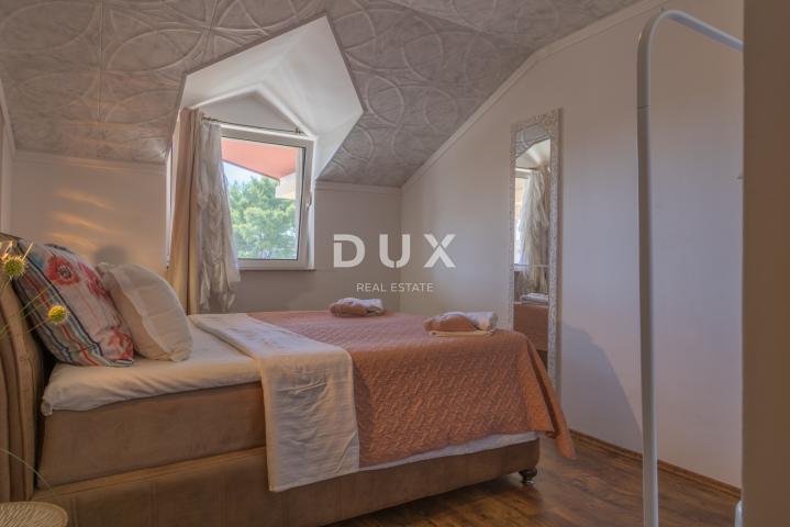 DALMACIJA, VODICE - Apartmanska kuća 