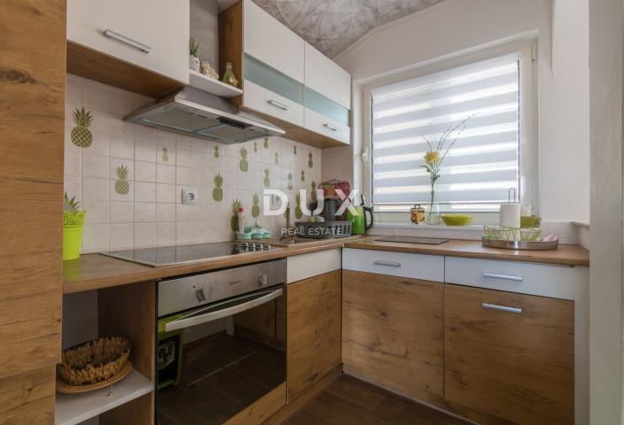 DALMACIJA, VODICE - Apartmanska kuća 