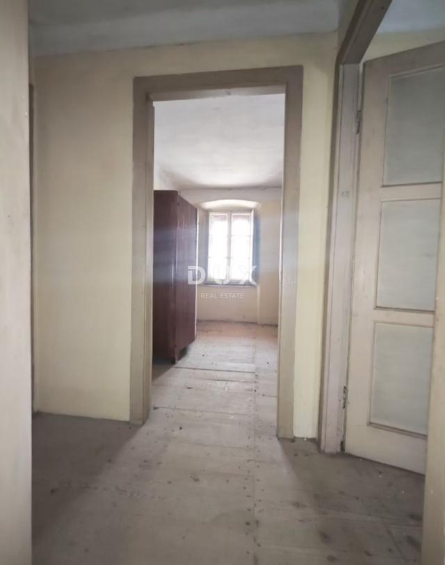 PELJEŠAC, DONJA BANDA - Kuća u nizu za adaptaciju