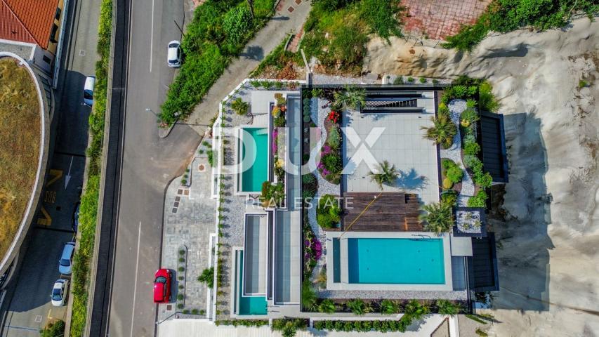 OPATIJA, CENTAR - veći stan u vrhunskoj novogradnji s garažom i panoramskim pogledom na more, TOP
