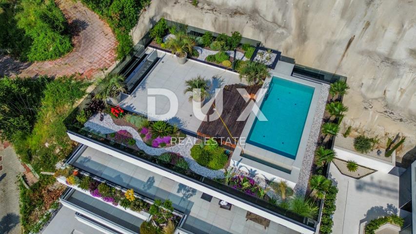 OPATIJA, CENTAR - veći stan u vrhunskoj novogradnji s garažom i panoramskim pogledom na more, TOP