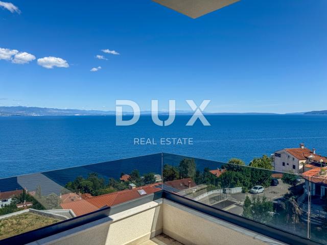 OPATIJA, CENTAR - veći stan u vrhunskoj novogradnji s garažom i panoramskim pogledom na more, TOP