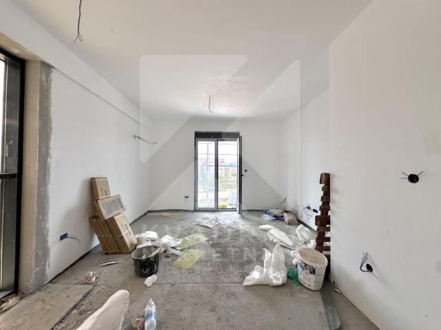 Prodaja, Dvosoban stan, Podgorica, Stari Aerodrom, 70m2