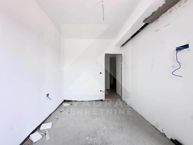 Prodaja, Dvosoban stan, Podgorica, Stari Aerodrom, 70m2