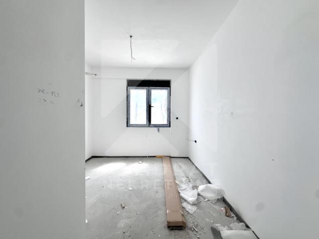Prodaja, Dvosoban stan, Podgorica, Stari Aerodrom, 70m2