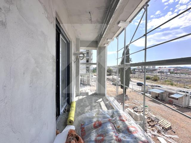 Prodaja, Dvosoban stan, Podgorica, Stari Aerodrom, 70m2