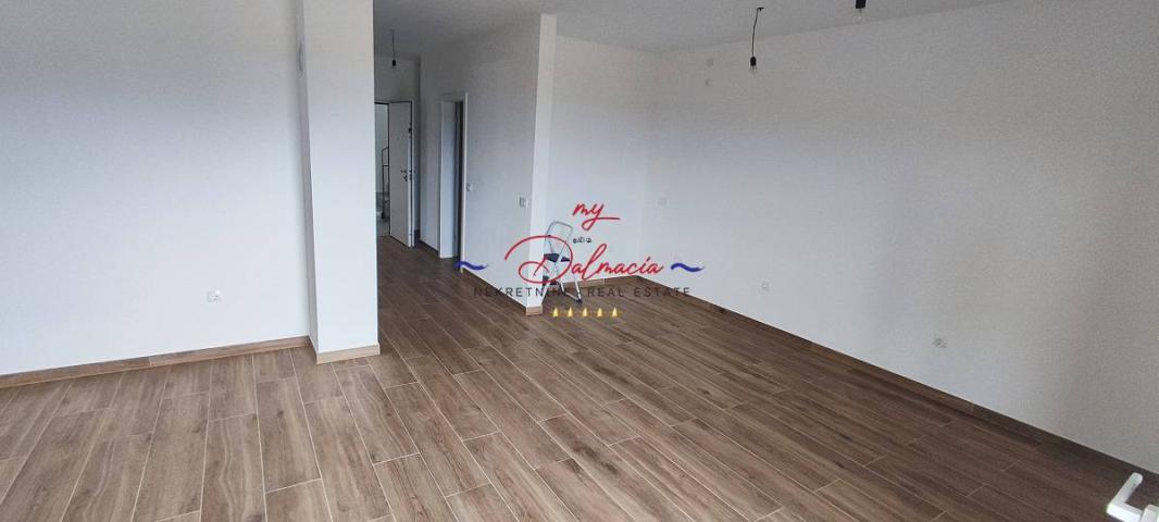 Vir, E4 Trosoban apartman sa pogledom na more 