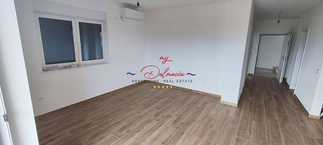 Vir, E4 Trosoban apartman sa pogledom na more 