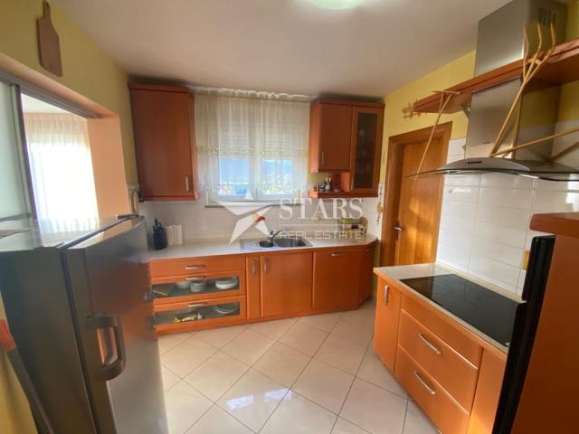 Kastav, Rešetari – Geräumige Wohnung 133 m²