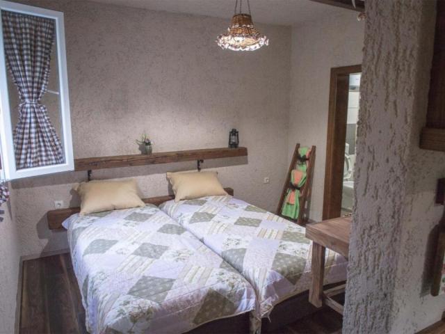 Razrađen turistički kompleks blizu Skadarskog jezera, Bar, Virpazar
