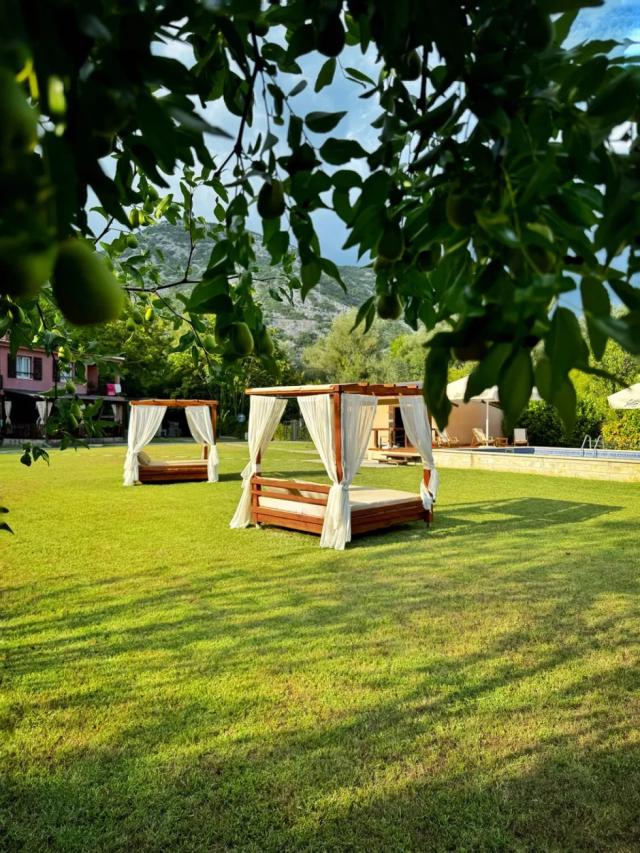 Razrađen turistički kompleks blizu Skadarskog jezera, Bar, Virpazar