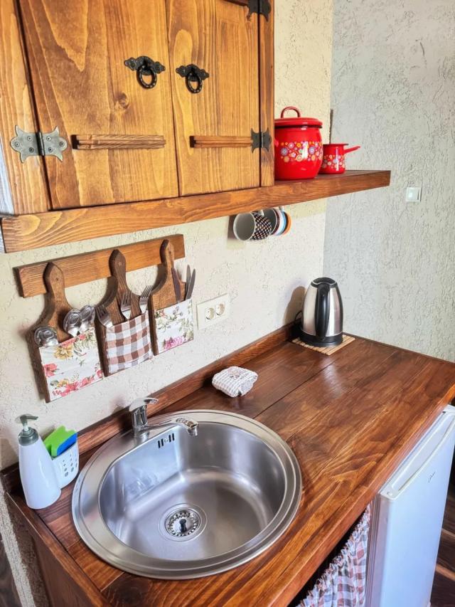 Razrađen turistički kompleks blizu Skadarskog jezera, Bar, Virpazar