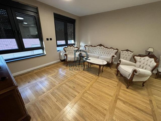 Fotografija stana 9 od 34