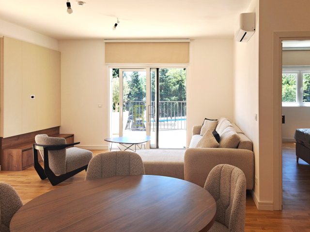 Prodaja jednosoban kompletno namješten stan 62.63 m² + (terasa 41.81 m²), Torre a Cona