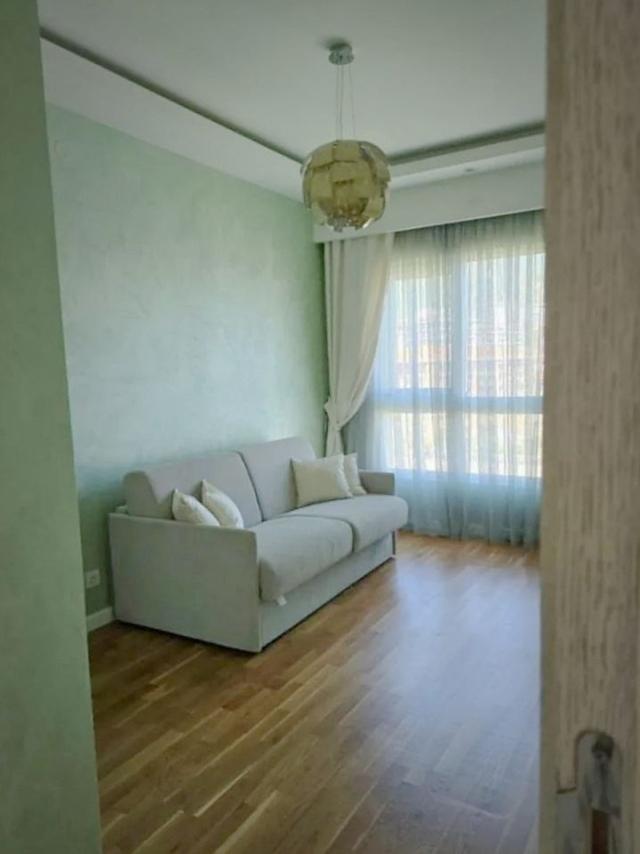 Luxuriöse 115 m² große Wohnung mit Meerblick in Bečići – 250 m zum Strand