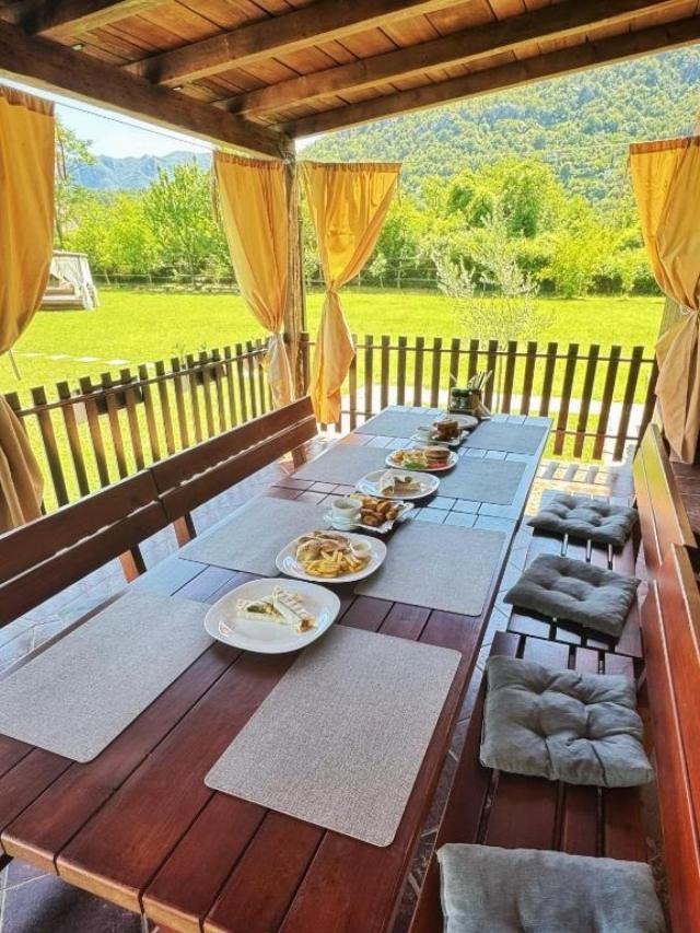 Razrađen turistički kompleks blizu Skadarskog jezera, Bar, Virpazar