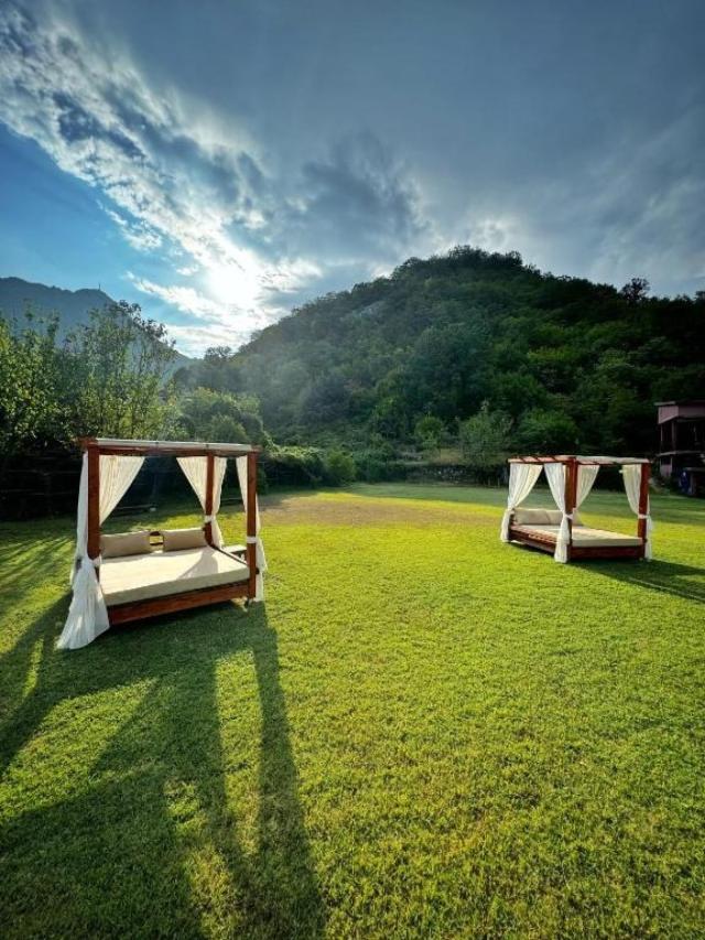 Razrađen turistički kompleks blizu Skadarskog jezera, Bar, Virpazar