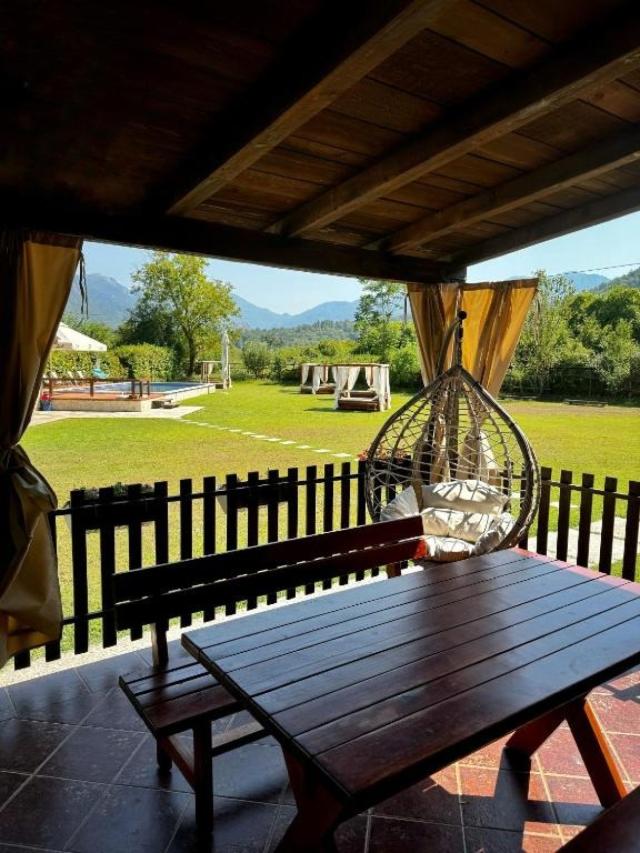 Razrađen turistički kompleks blizu Skadarskog jezera, Bar, Virpazar