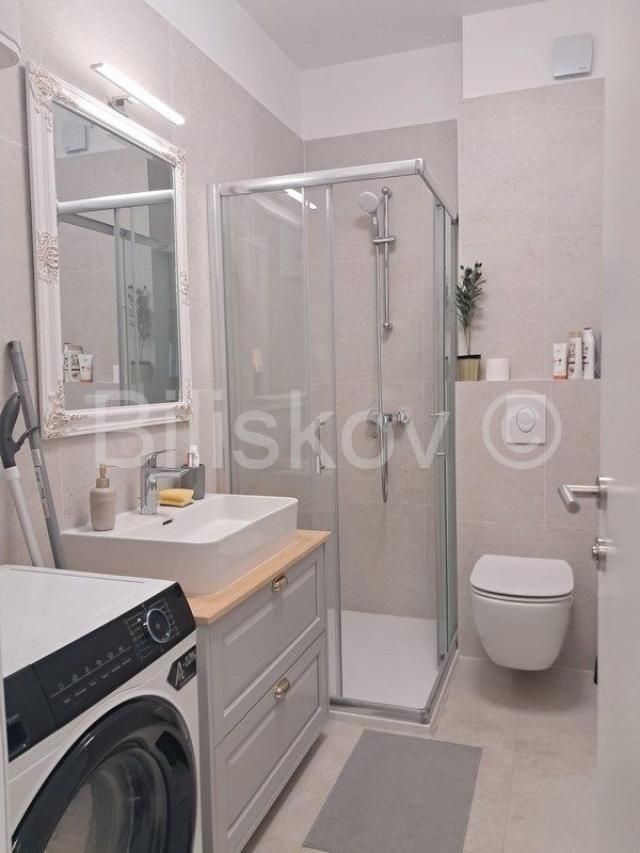 1 iznajmljivanje, Sirobuja, Split novogradnja