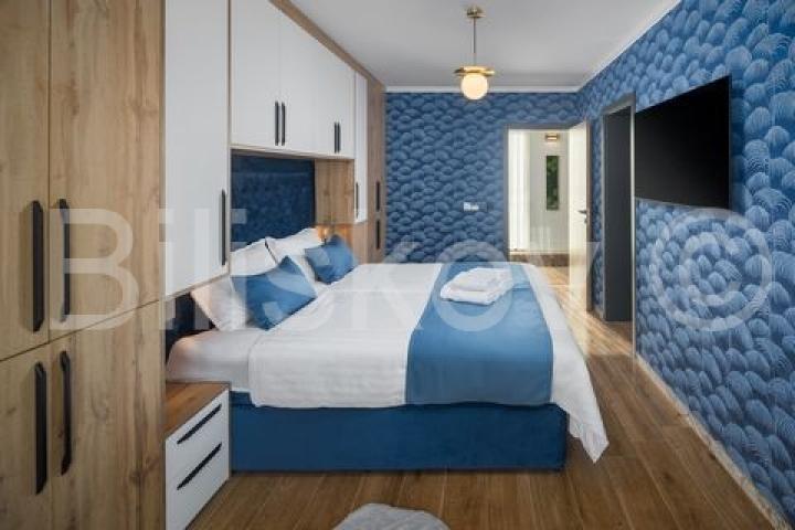 Prodaja, Vrsar, Funtana, šesterosobna vila s bazenom, terasa