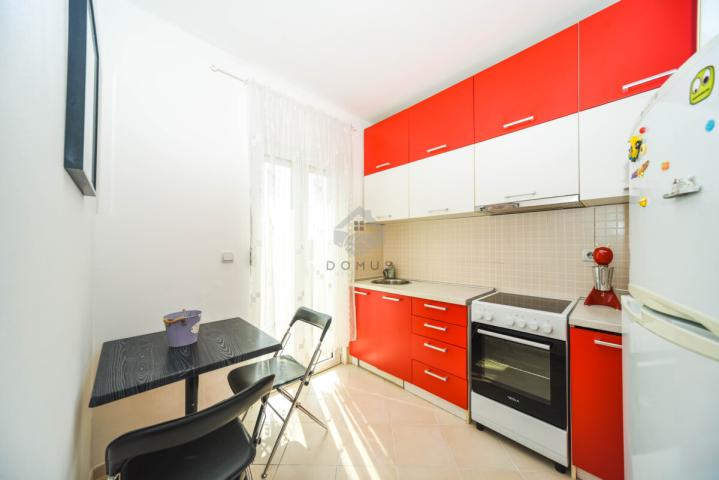 Jednosoban stan 35m2 + parking, Tološi - Podgorica