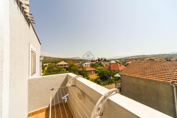 Jednosoban stan 35m2 + parking, Tološi - Podgorica