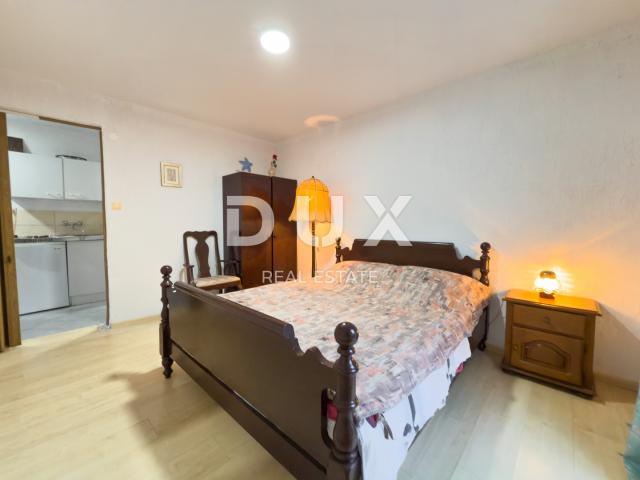 OTOK KRK, BAŠKA - Kuća s 5 apartmana i velikom okućnicom