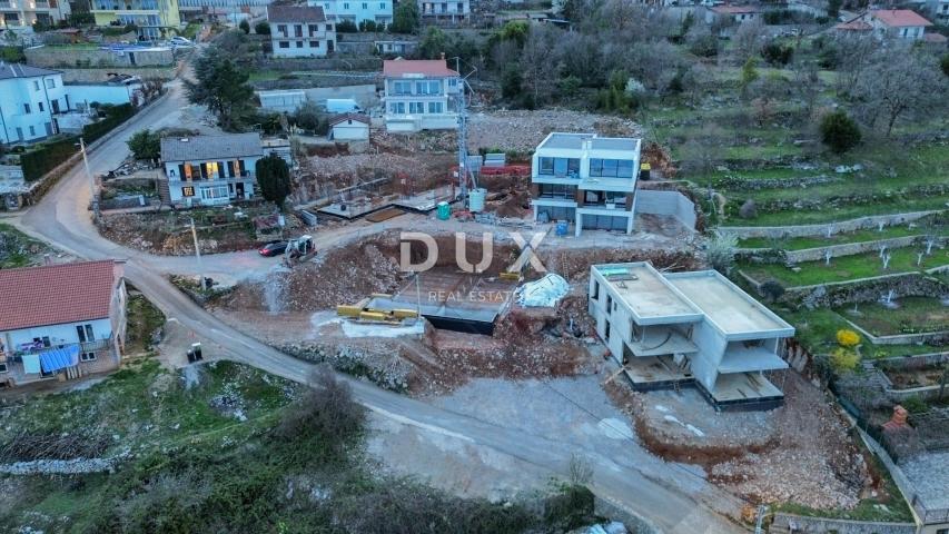 OPATIJA, LOVRAN – luksuzna rezidencija s vlastitim bazenom i panoramskim pogledom na more