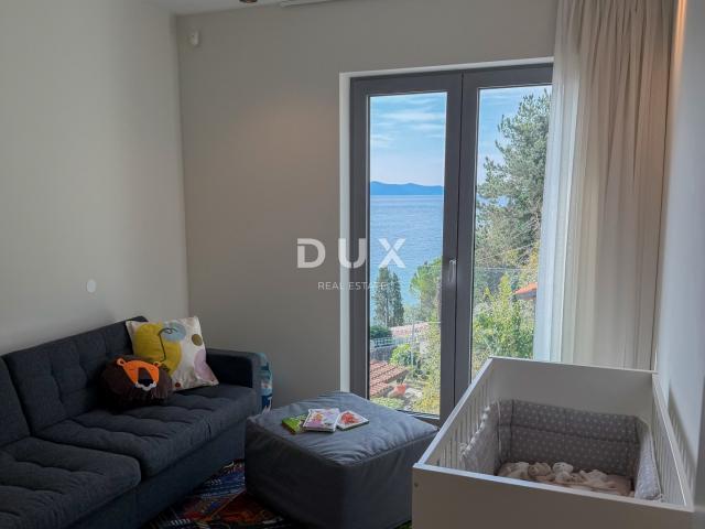 OPATIJA, CENTAR - penthouse drugi red do mora u jednoj od najboljih zgrada u Opatiji