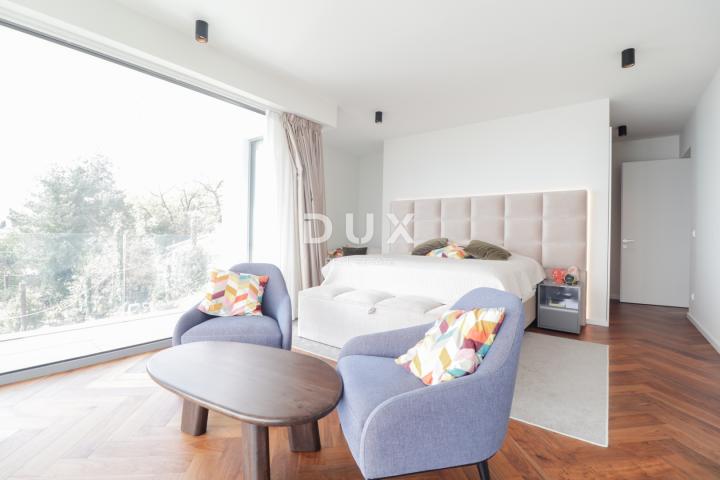 OPATIJA, CENTAR - penthouse drugi red do mora u jednoj od najboljih zgrada u Opatiji