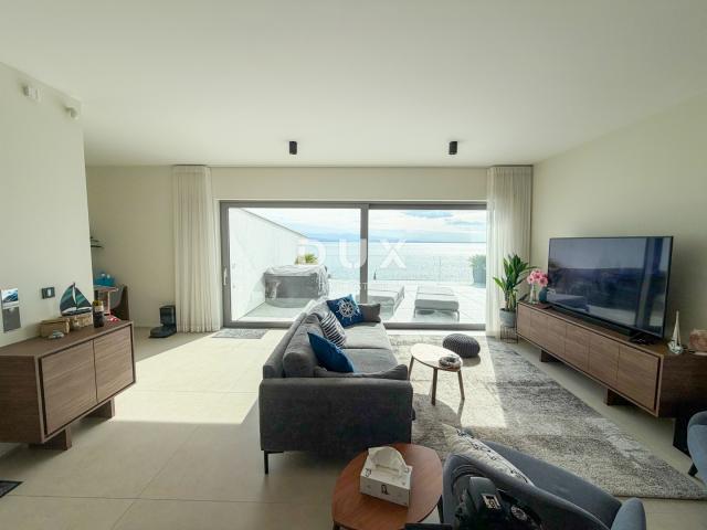 OPATIJA, CENTAR - penthouse drugi red do mora u jednoj od najboljih zgrada u Opatiji