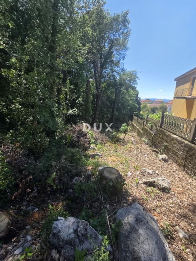 OPATIJA, MATULJI- građevinsko zemljište 1334m2 s pogledom na more za stambenu zgradu– stanove ili po