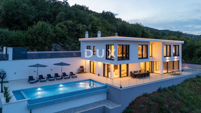 OPATIJA, MATULJI – Luksuzna villa s infinity bazenom, saunom i panoramskim pogledom na more