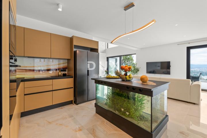 OPATIJA, MATULJI – Luksuzna villa s infinity bazenom, saunom i panoramskim pogledom na more