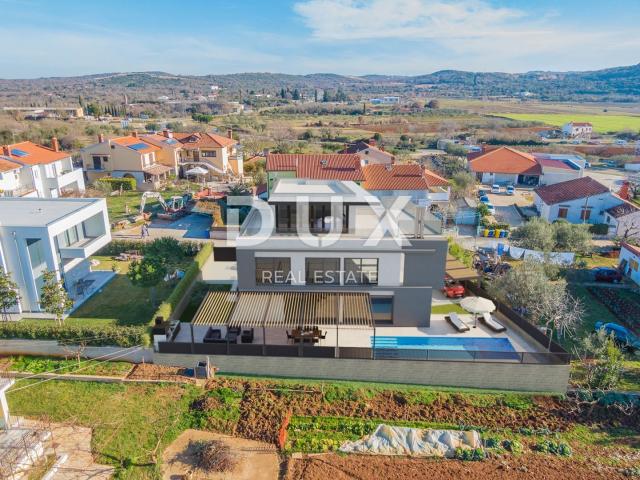 ISTRA, ROVINJ - samostojeća ekskluzivna villa - NOVOGRADNJA s bazenom! HITNA PRODAJA! PRILIKA!