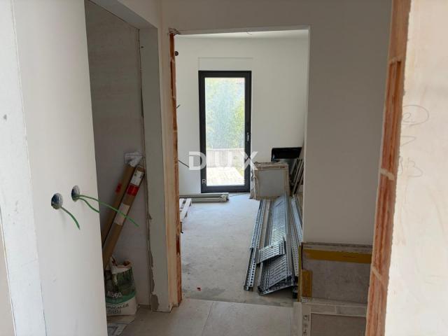 ISTRA, ROVINJ - samostojeća ekskluzivna villa - NOVOGRADNJA s bazenom! HITNA PRODAJA! PRILIKA!